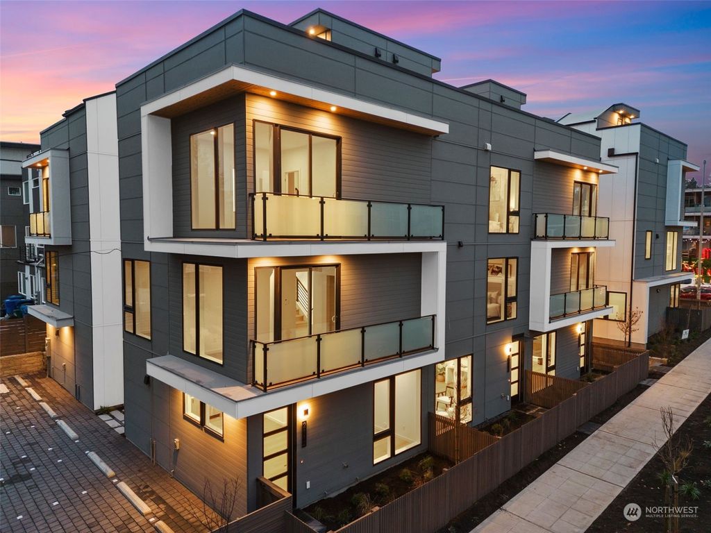 Photo of 2112 SW Cloverdale Street, Seattle, WA 98106 (MLS # 2187342)