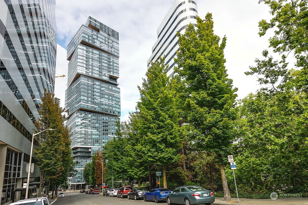 Photo of 1808 Minor Avenue #907, Seattle, WA 98101 (MLS # 2188566)