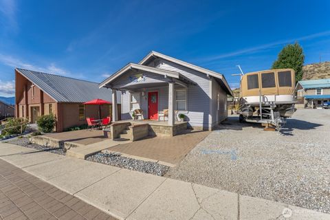 Photo of 519 E Woodin Avenue, Chelan, WA 98816 (MLS # 2402414)