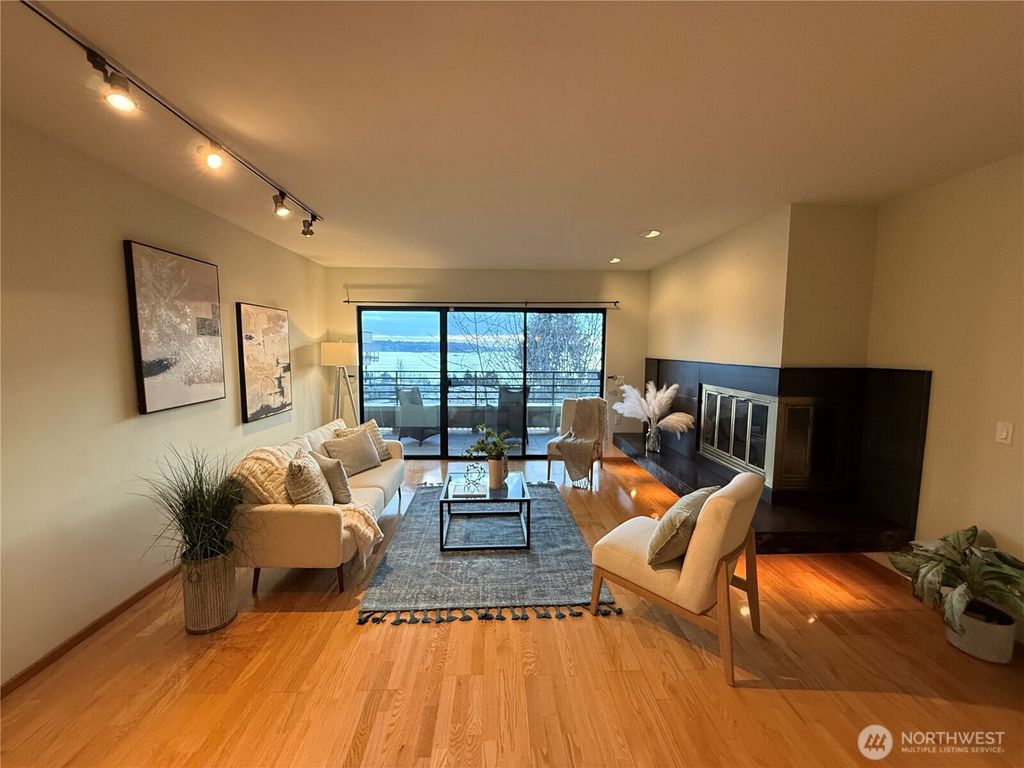 Photo of 620 W Mercer Place #2B, Seattle, WA 98119 (MLS # 2472737)