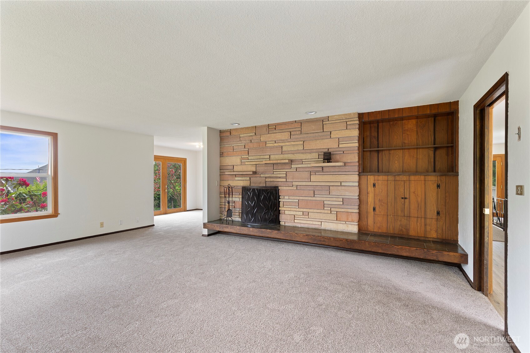 2012 Jackson Drive NW