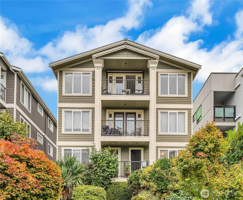 Photo of 2230 Yale Avenue E #C, Seattle, WA 98102 (MLS # 2587505)