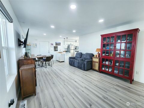 1123 Mather Drive, Moses Lake, WA 98837 - MLS#: 2304044
