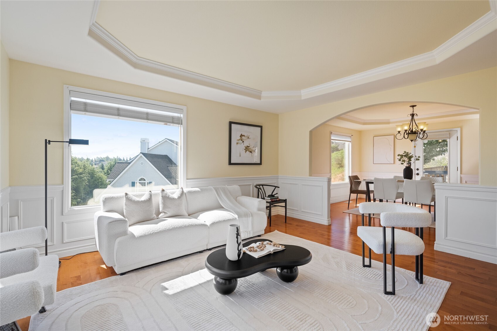 4602 Country Club Drive NE