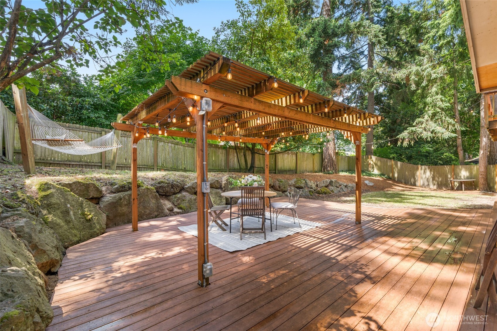 Bellevue, Washington 98008, United States, 6 Bedrooms Bedrooms, ,3 BathroomsBathrooms,Residential,Active,149796