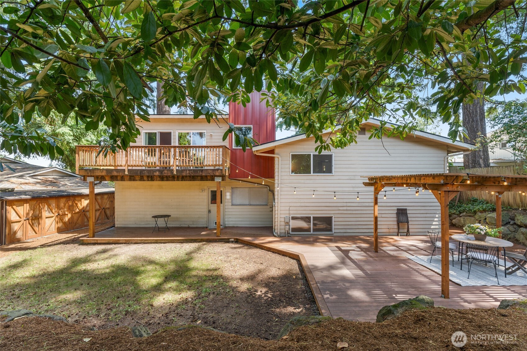 Bellevue, Washington 98008, United States, 6 Bedrooms Bedrooms, ,3 BathroomsBathrooms,Residential,Active,149796