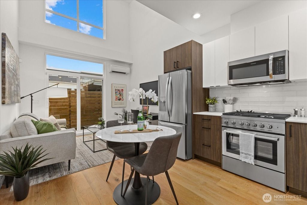 Photo of 5439 California Avenue SW #H, Seattle, WA 98136 (MLS # 2431140)