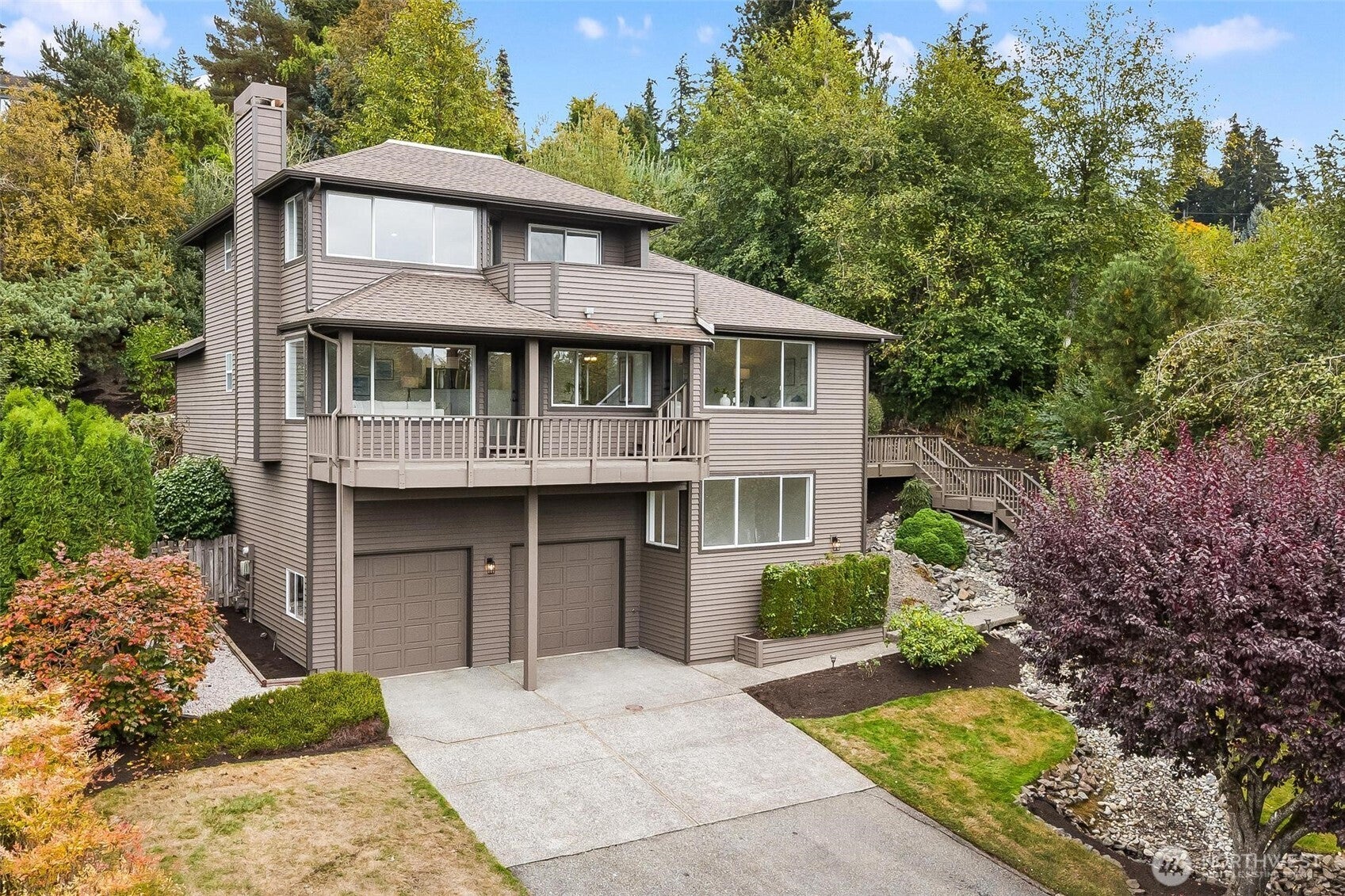17105 76th Avenue W