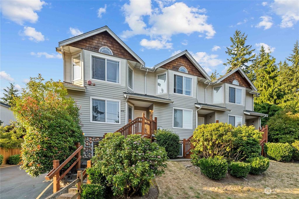 Photo of 5729 186th Place SW #A, Lynnwood, WA 98037 (MLS # 2138149)