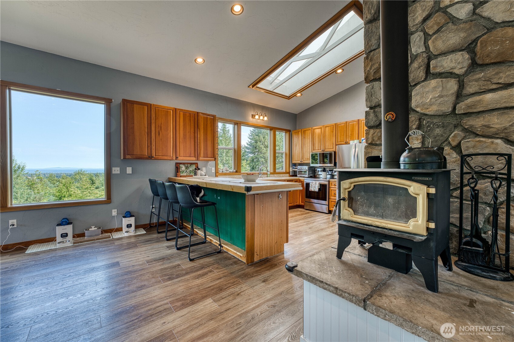 202 Fox Hollow Road