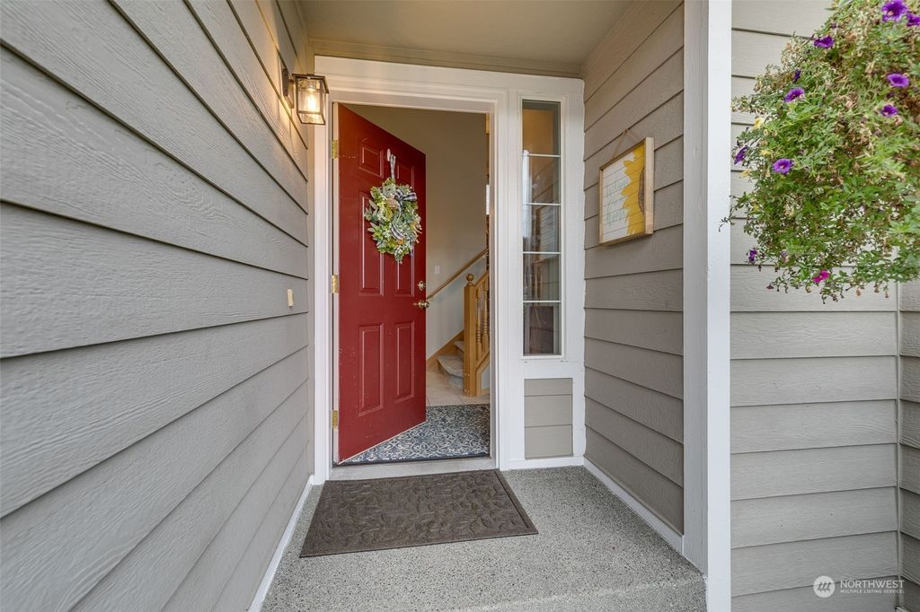 Photo of 21642 SE 281st Street, Maple Valley, WA 98038 (MLS # 2178747)