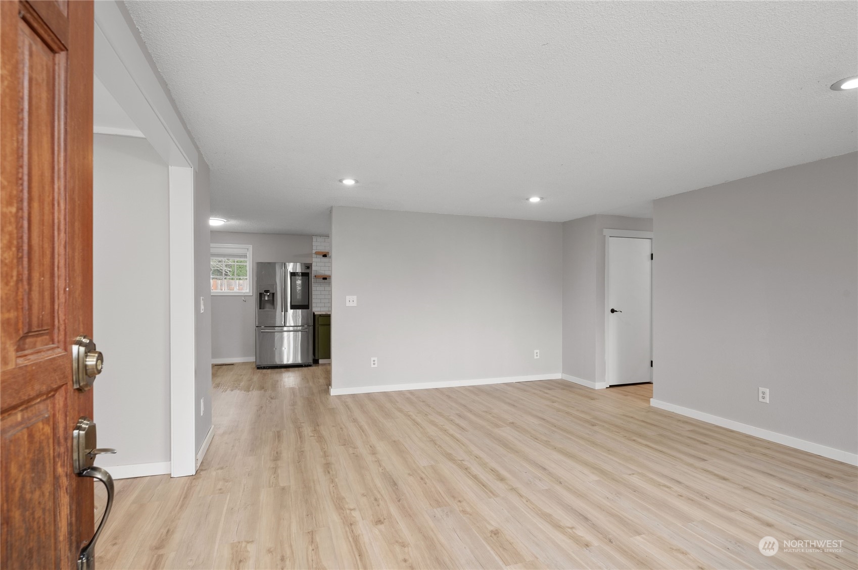 921 Val Vista Drive