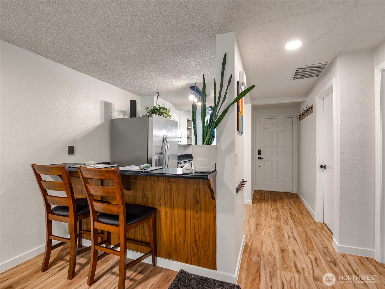 5531 Bridgeport Way W B