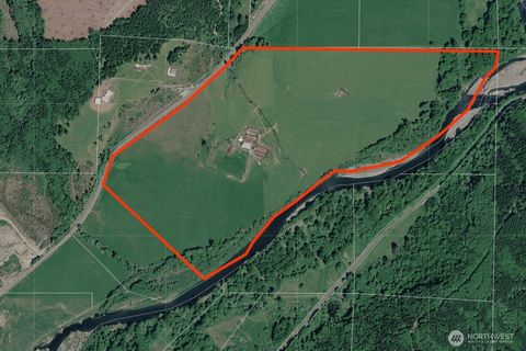 Photo of 912 Middle Satsop Road, Montesano, WA 98563 (MLS # 2370897)