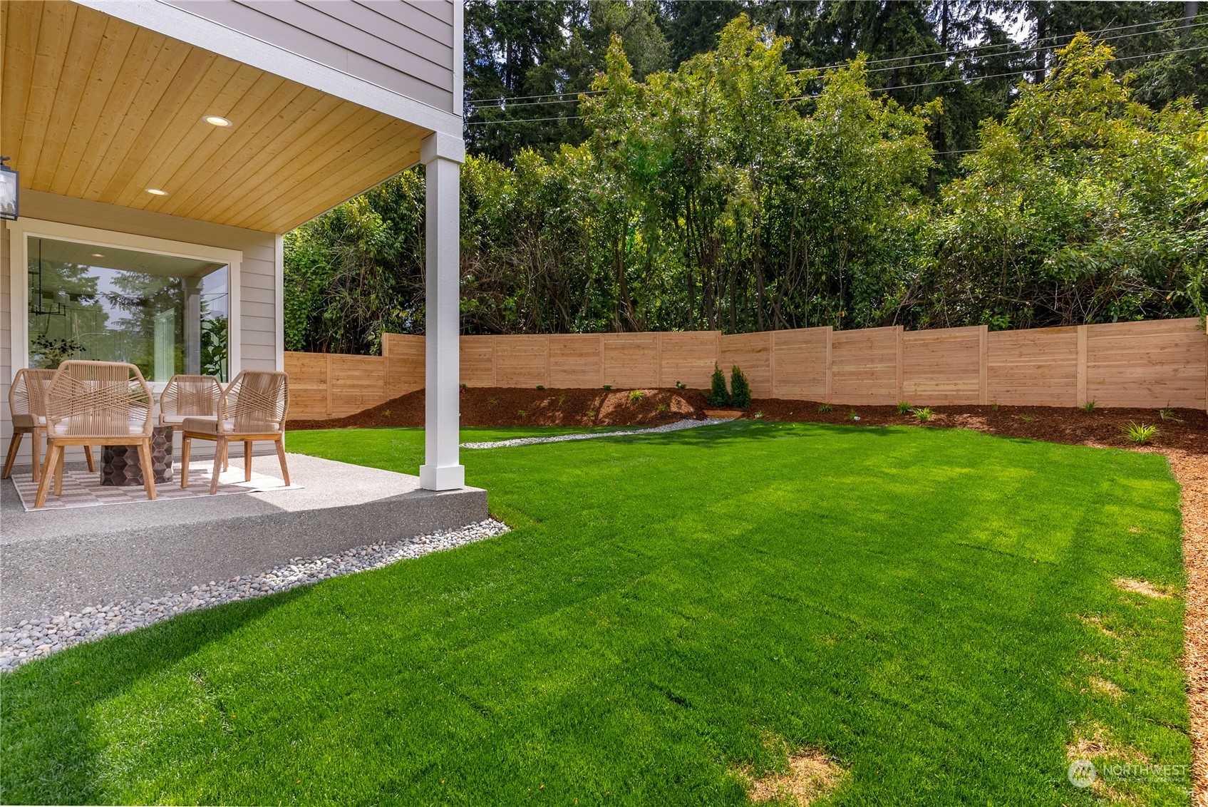 Milton, Washington 98354, United States, 4 Bedrooms Bedrooms, ,3 BathroomsBathrooms,Residential,Pending,40886