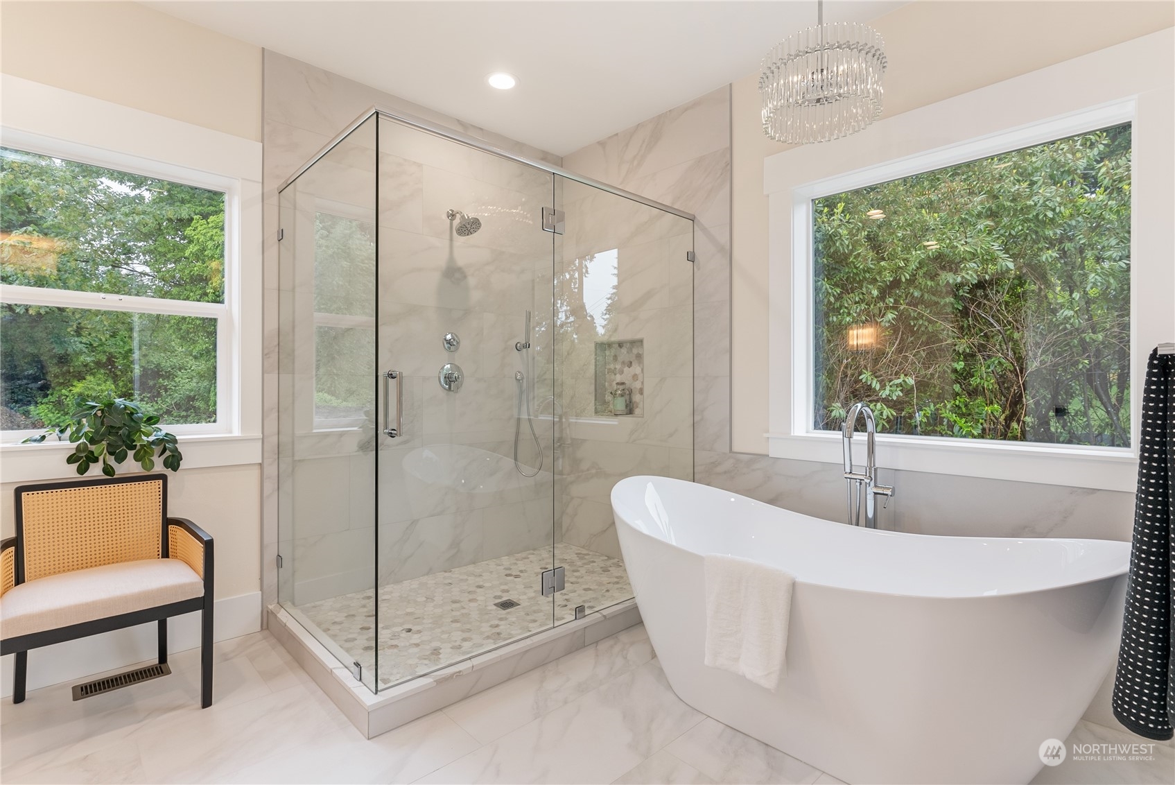 Milton, Washington 98354, United States, 4 Bedrooms Bedrooms, ,3 BathroomsBathrooms,Residential,Pending,40886