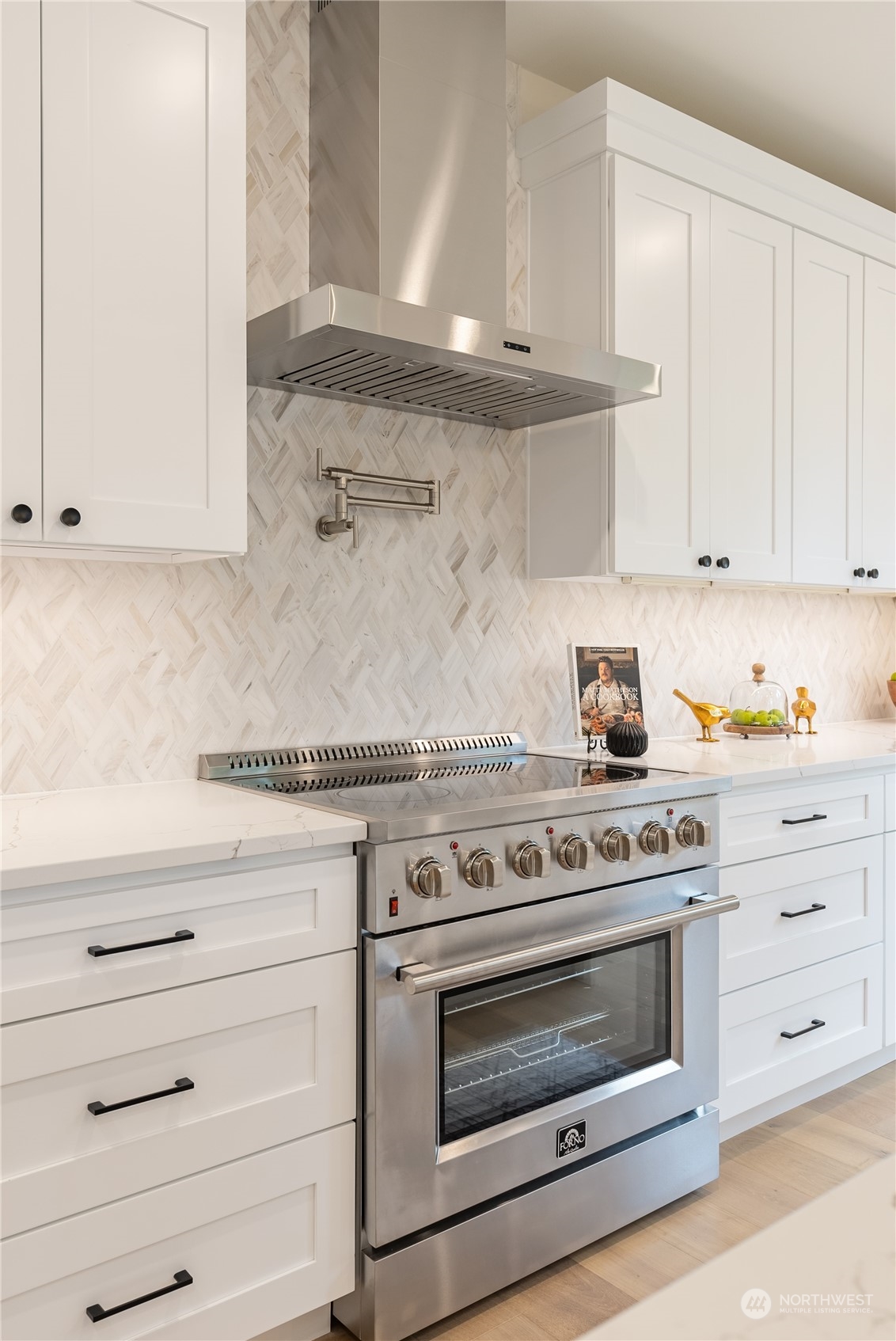 Milton, Washington 98354, United States, 4 Bedrooms Bedrooms, ,3 BathroomsBathrooms,Residential,Pending,40886