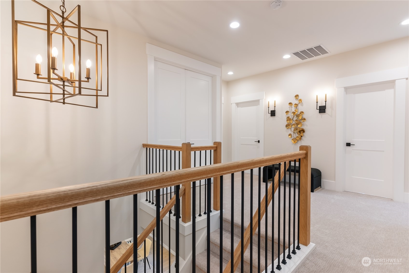 Milton, Washington 98354, United States, 4 Bedrooms Bedrooms, ,3 BathroomsBathrooms,Residential,Pending,40886