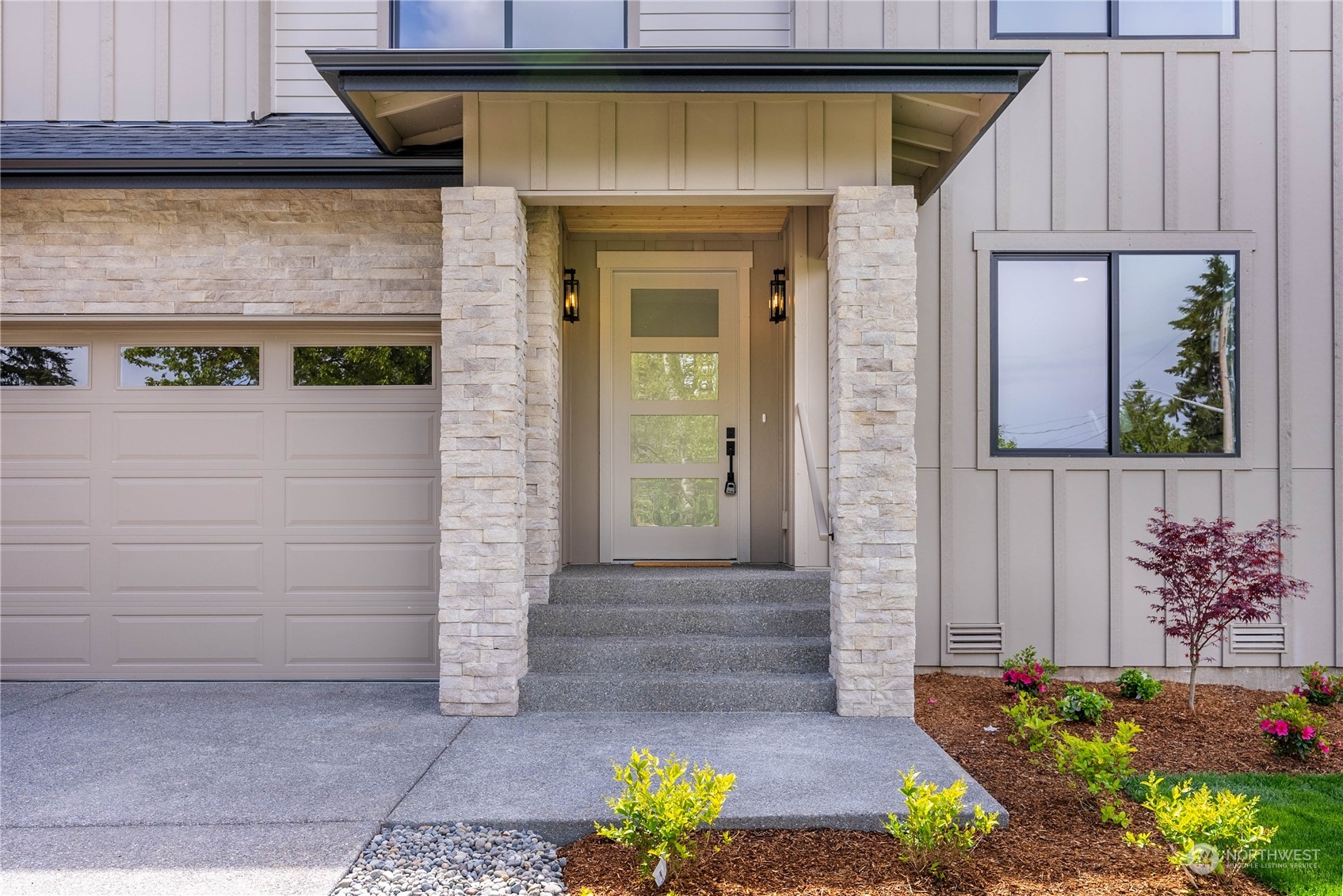 Milton, Washington 98354, United States, 4 Bedrooms Bedrooms, ,3 BathroomsBathrooms,Residential,Pending,40886