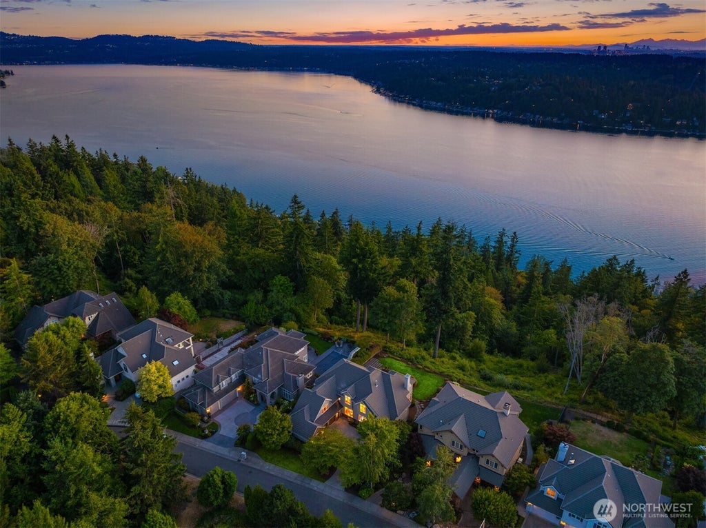 Photo of 2451 204th Terrace NE, Sammamish, WA 98074 (MLS # 2592110)