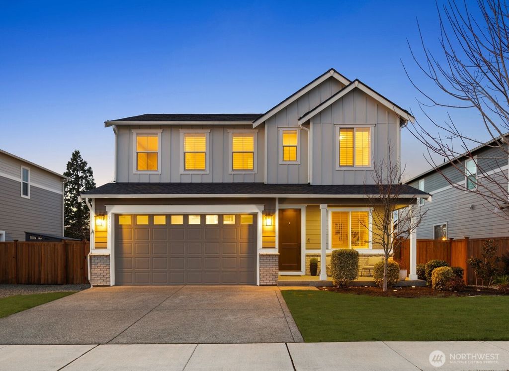 Photo of 311 Hogan Drive, Enumclaw, WA 98022 (MLS # 2482285)