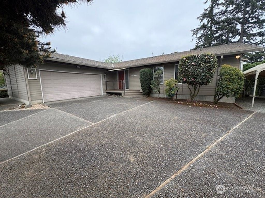 Photo of 2540 Forest Ridge Drive SE, Auburn, WA 98002 (MLS # 2518881)