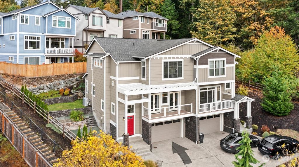 Photo of 8410 169th Place NE #101, Redmond, WA 98052 (MLS # 2012275)