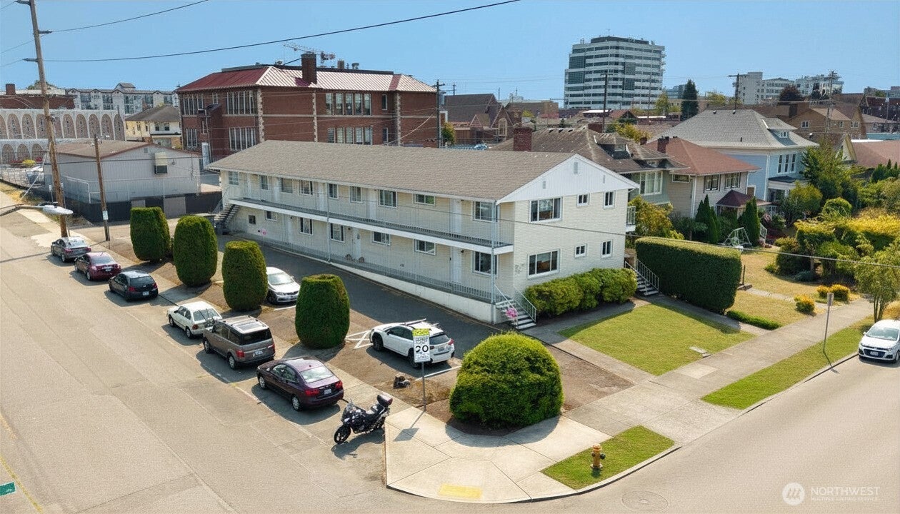 2501 Rucker Avenue