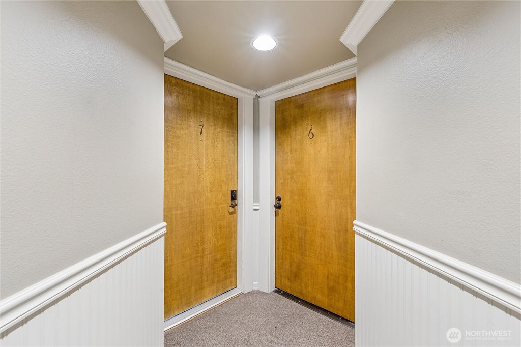 Photo of 1406 Harvard Avenue #106, Seattle, WA 98122 (MLS # 2553564)