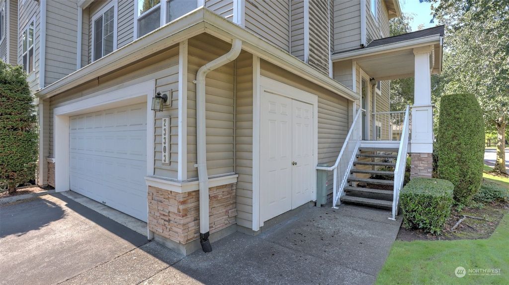 Photo of 23303 60th Court S #10-6, Kent, WA 98032 (MLS # 2159839)