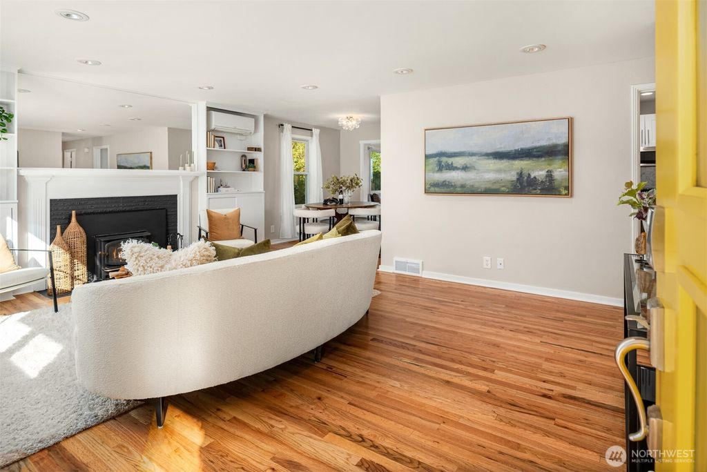 Photo of 4026 52nd Avenue SW, Seattle, WA 98116 (MLS # 2441664)
