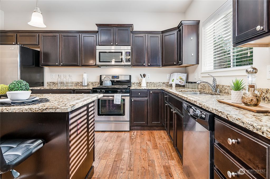 Photo of 202 202nd Place SW, Lynnwood, WA 98036 (MLS # 2007028)