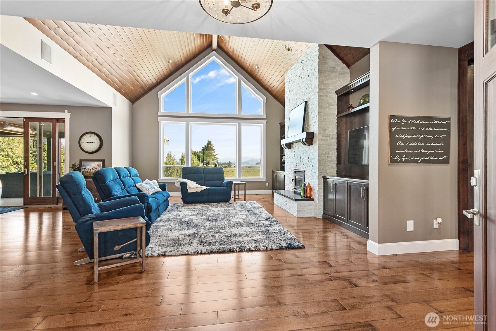 8460 Vahl Drive
