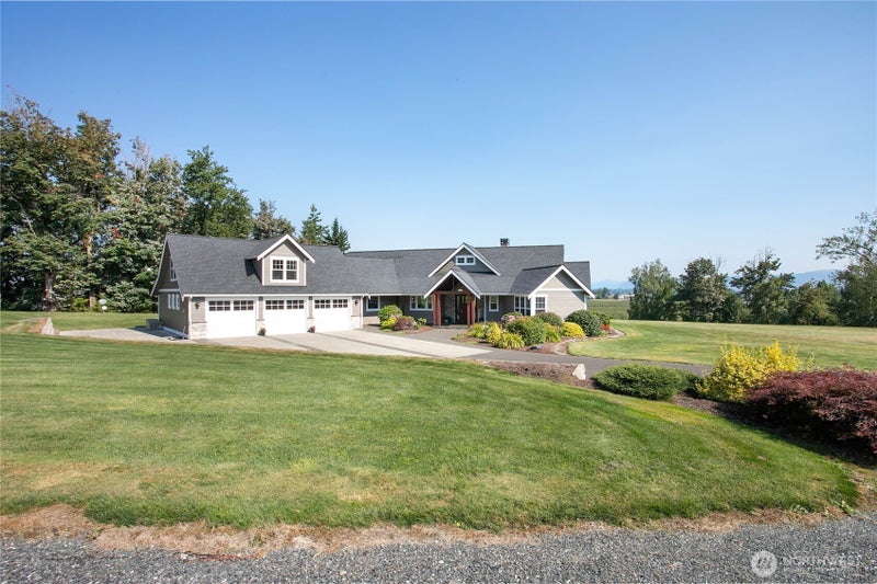 8460 Vahl Drive