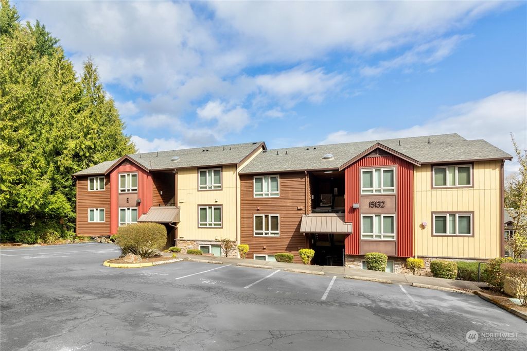 Photo of 15132 NE 82nd Street #101, Redmond, WA 98052 (MLS # 2213140)