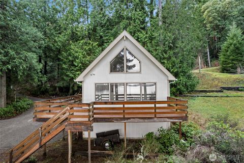 Photo of 909 Lorenz Road NW, Lakebay, WA 98349 (MLS # 2472396)