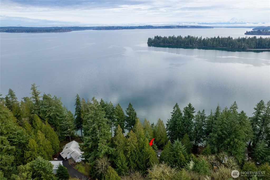 Photo of 909 Lorenz Road NW, Lakebay, WA 98349 (MLS # 2472396)