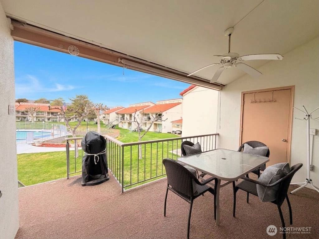 Photo of 8903 Crescent Bar Road #6, Quincy, WA 98848 (MLS # 2495990)