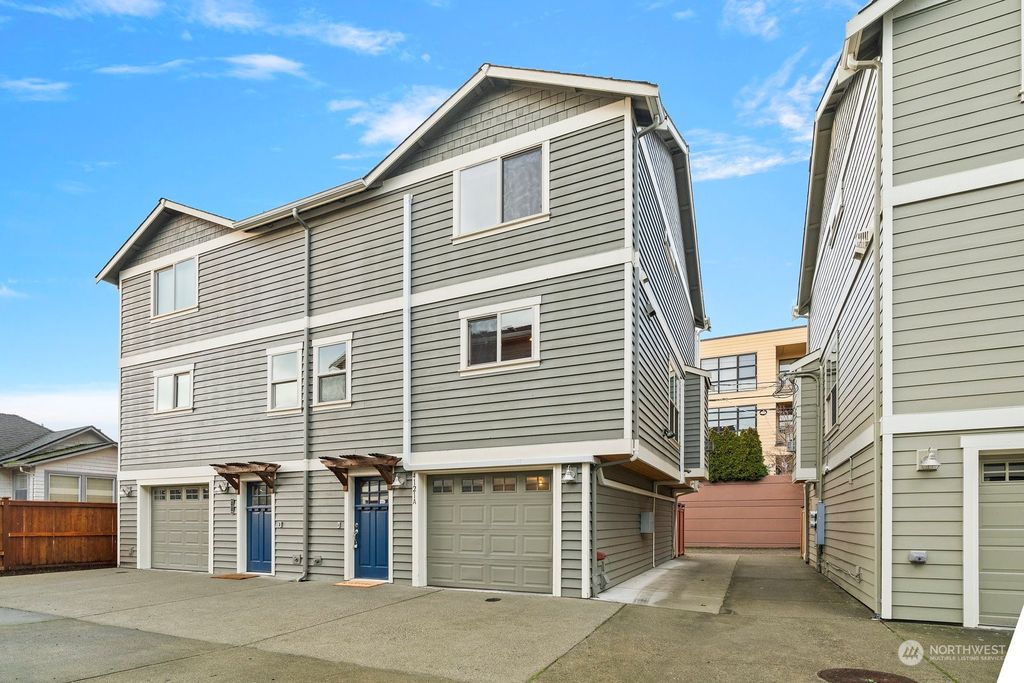 Photo of 4121 42nd Avenue SW #A, Seattle, WA 98116 (MLS # 2028210)