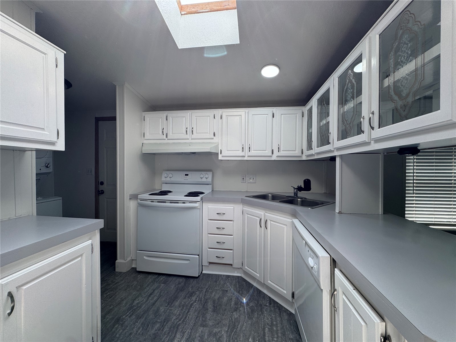 181 Beacon Hill Drive