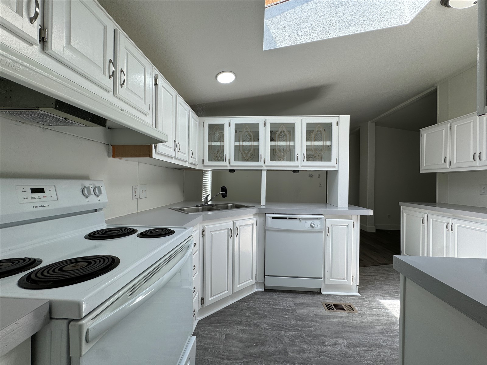 181 Beacon Hill Drive