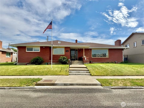 Photo of 712 E 2nd Avenue, Odessa, WA 99159 (MLS # 2543406)