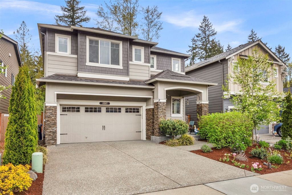 Photo of 10507 35th Street NE, Lake Stevens, WA 98258 (MLS # 2517110)