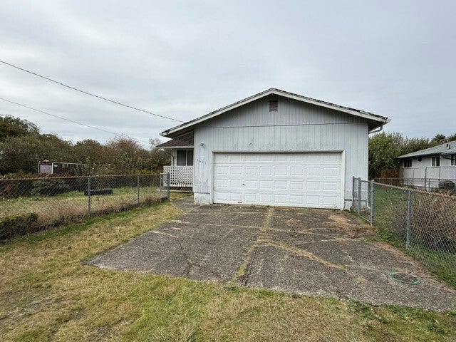1621 Harding Road