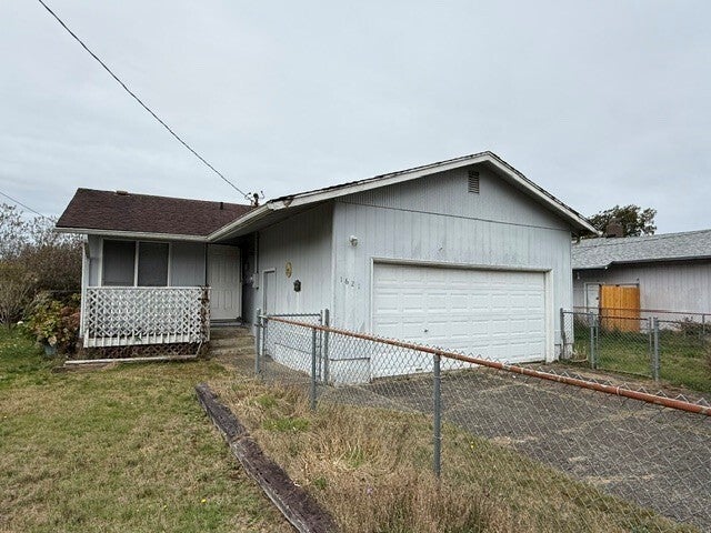 Photo of 1621 Harding Road, Aberdeen, WA 98520 (MLS # 2595006)