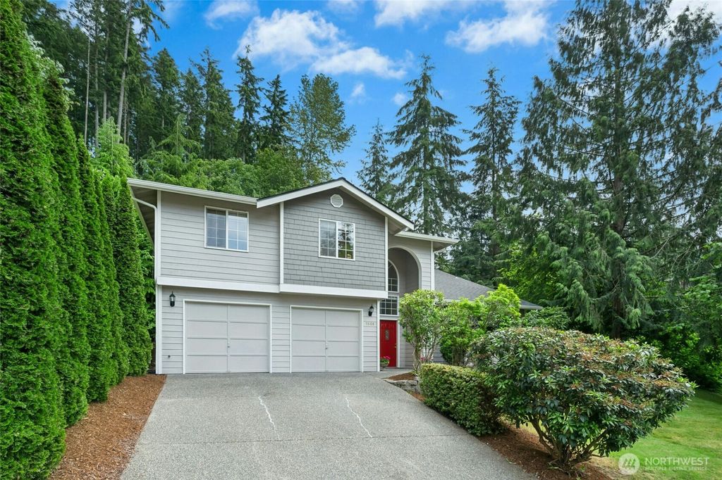 Photo of 5808 135th Place SW, Edmonds, WA 98026 (MLS # 2542195)
