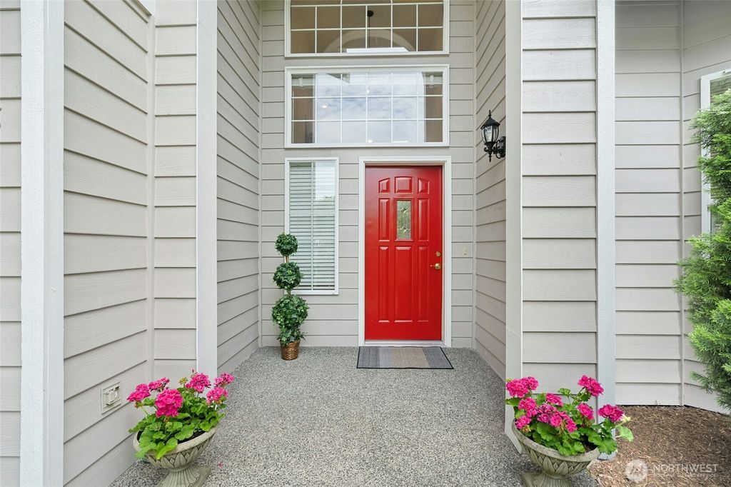 Photo of 5808 135th Place SW, Edmonds, WA 98026 (MLS # 2542195)
