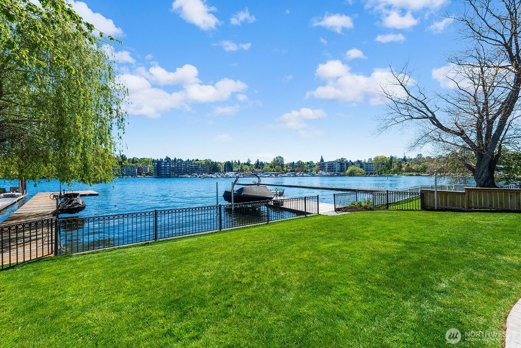 Photo of 8696 Island Drive S, Seattle, WA 98118 (MLS # 2490719)