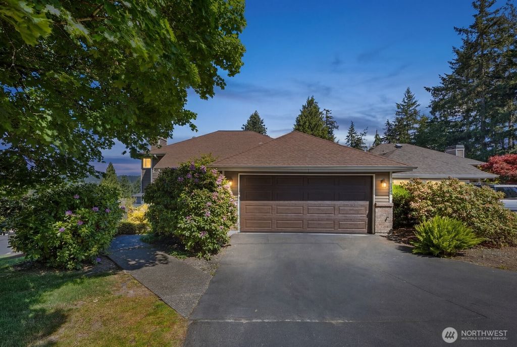Photo of 13439 NE 146th Street, Woodinville, WA 98072 (MLS # 2530319)