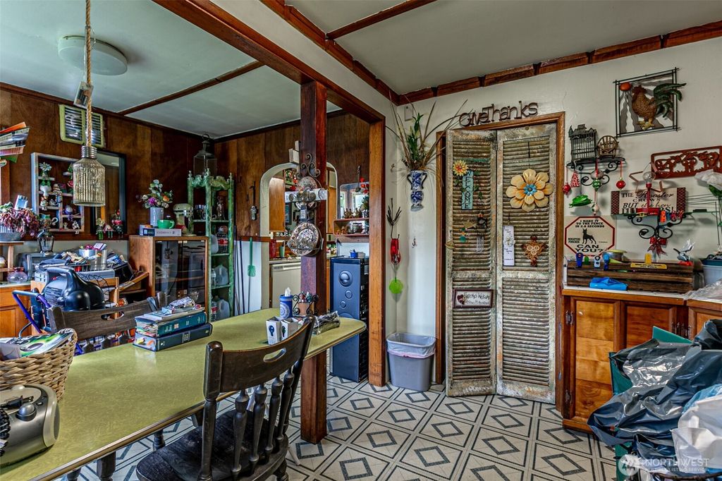 Photo of 10424 48th Avenue E, Tacoma, WA 98446 (MLS # 2489041)